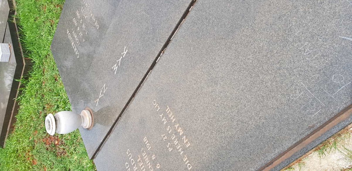 WYK Barend Gerhardus Daniel, van 1918 &amp; Gertruida 1919-1981