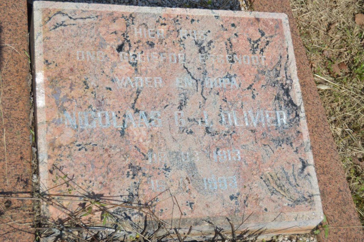 OLIVIER Nicolaas G.J. 1913-1993 &amp; Anna Sophia 1915-1956