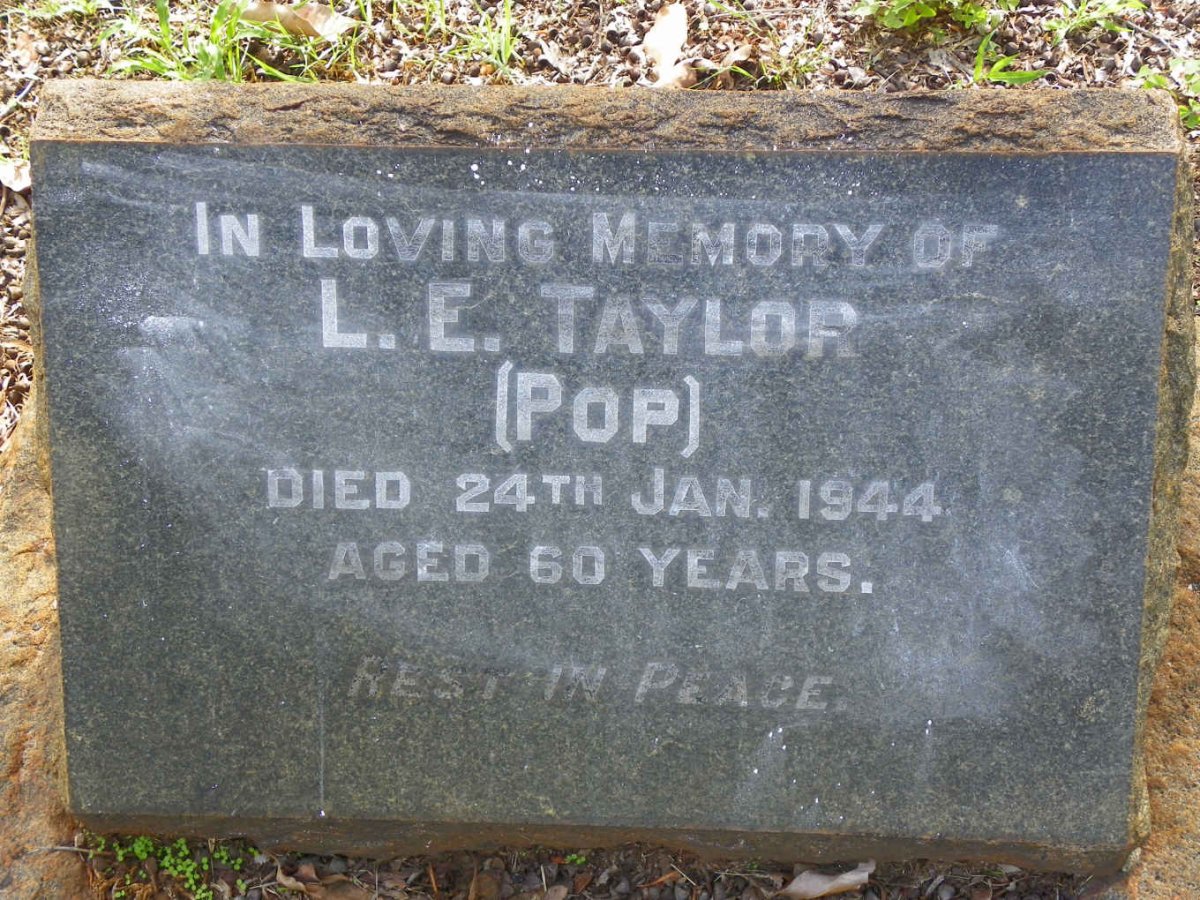 TAYLOR L.E. -1944