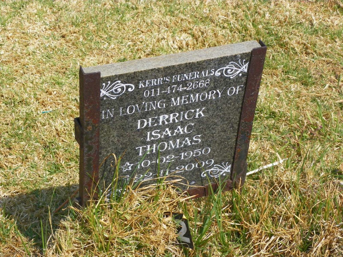 THOMAS Derrick Isaac 1950-2009