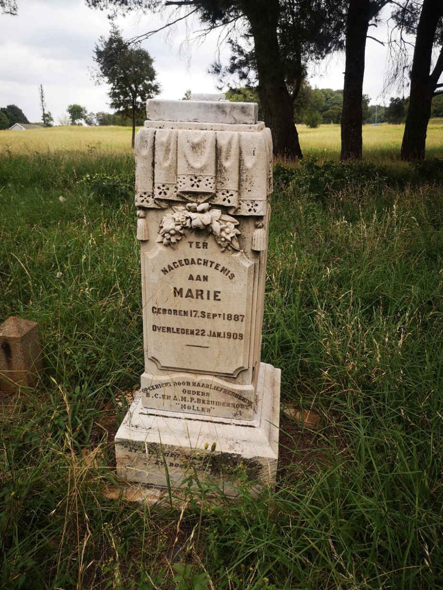 BEZUIDENHOUT Marie 1887-1909