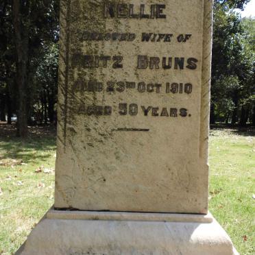 BRUNS Nellie -1910 