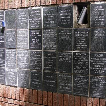 164 Memorial wall 