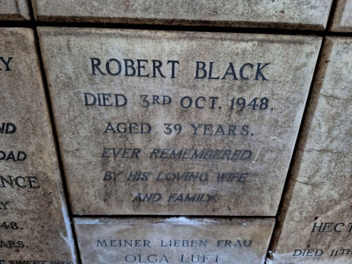 BLACK Robert -1948