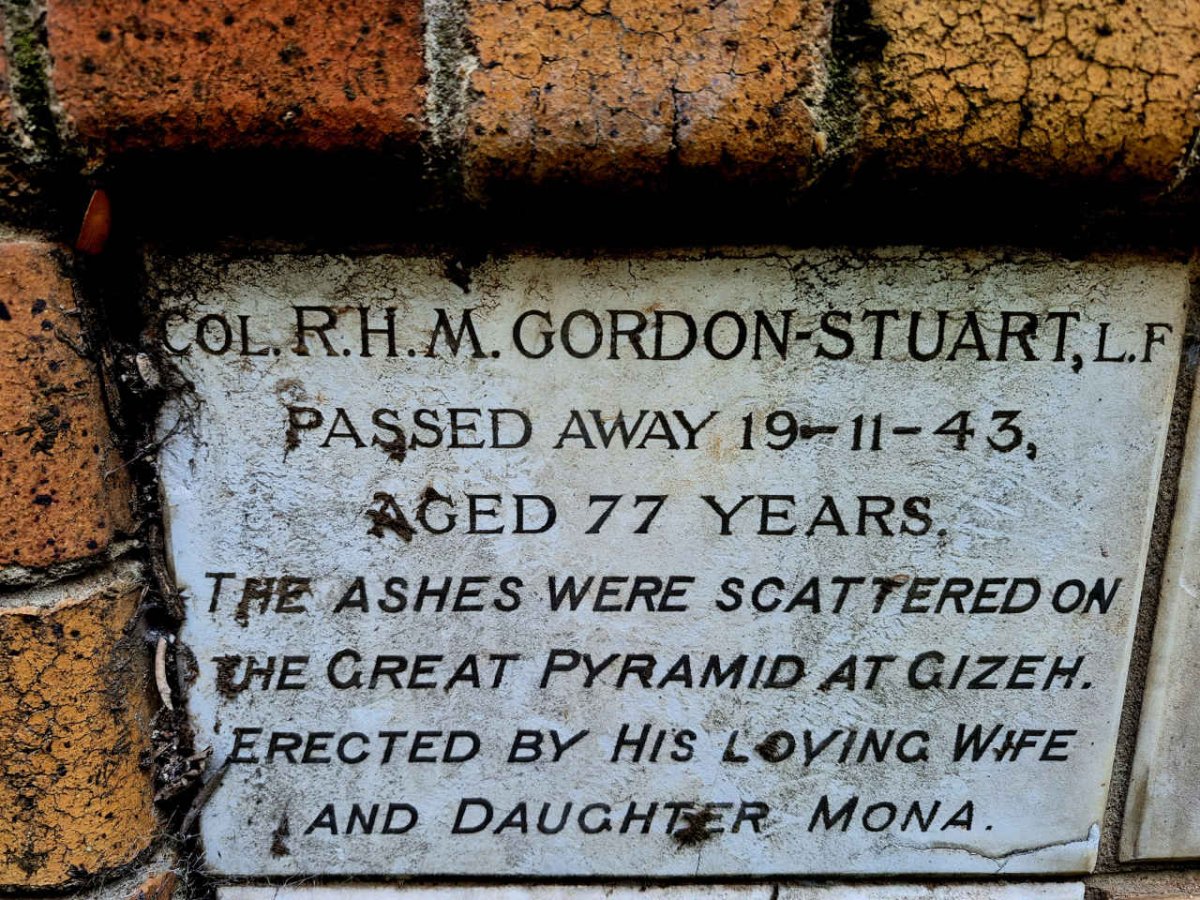STUART R.H.M., GORDON- -1943