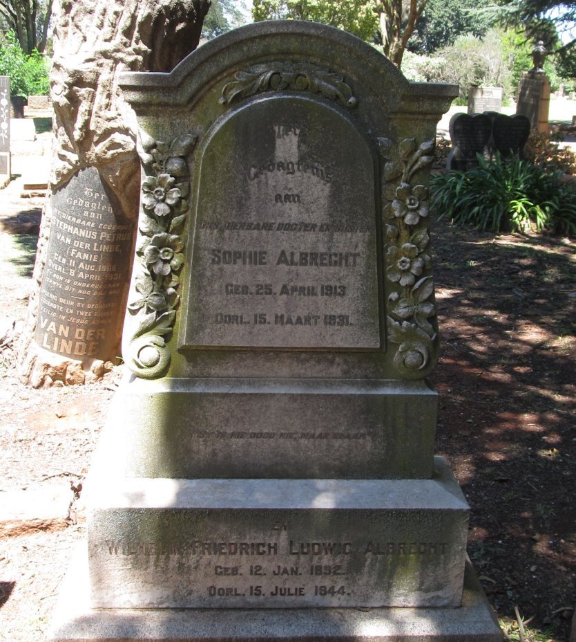ALBRECHT Wilhelm Friedrich Ludwig 1892-1944 &amp; Sophie 1913-1931