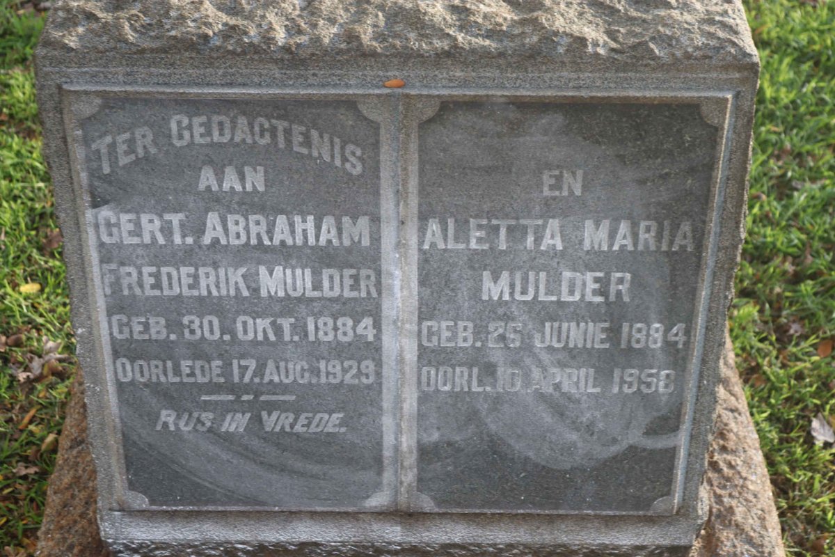 MULDER Gert. Abraham Frederik 1884-1929 &amp; Aletta Maria 1884-1958