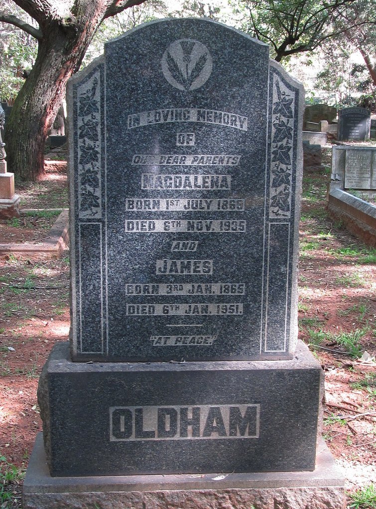 OLDHAM James 1865-1951 &amp; Magdalena 1869-1935