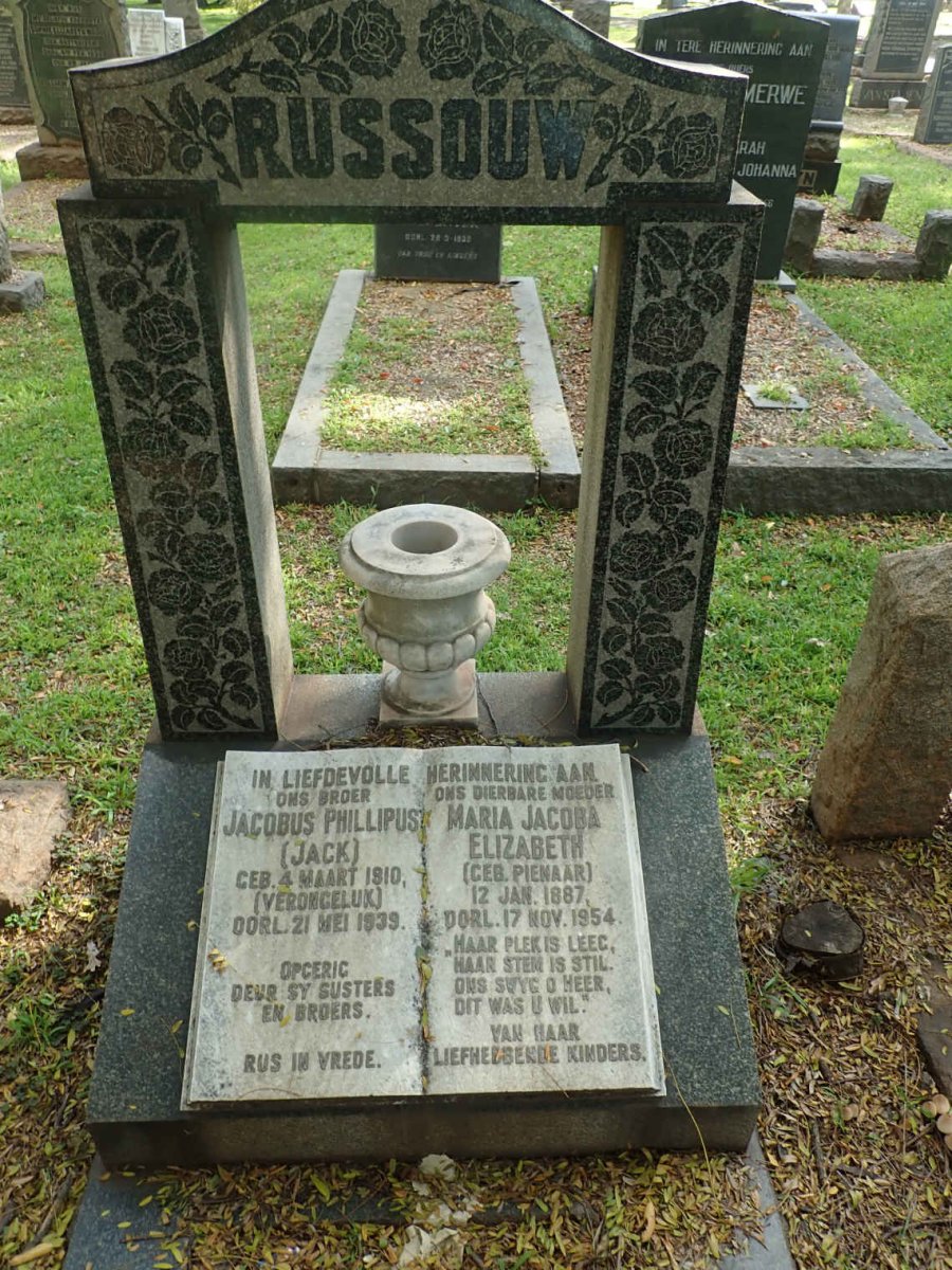 ROSSOUW Jacobus Philipus 1910-1939 :: ROSSOUW Maria Jacoba Elizabeth nee PIENAAR 1887-1954