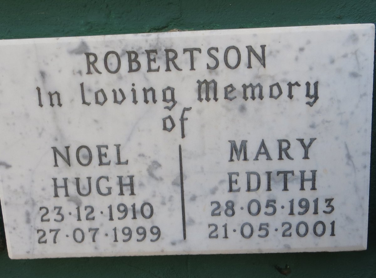 ROBERTSON Noel Hugh 1910-1999 &amp; Mary Edith 1913-2001
