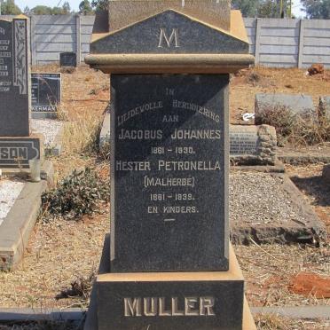 MULLER Jacobus Johannes 1861-1930 &amp; Hester Petronella MALHERBE 1861-1939