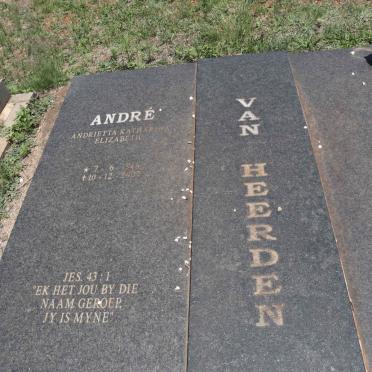 HEERDEN Andrietta Katharina Elizabeth, van 1946-2007