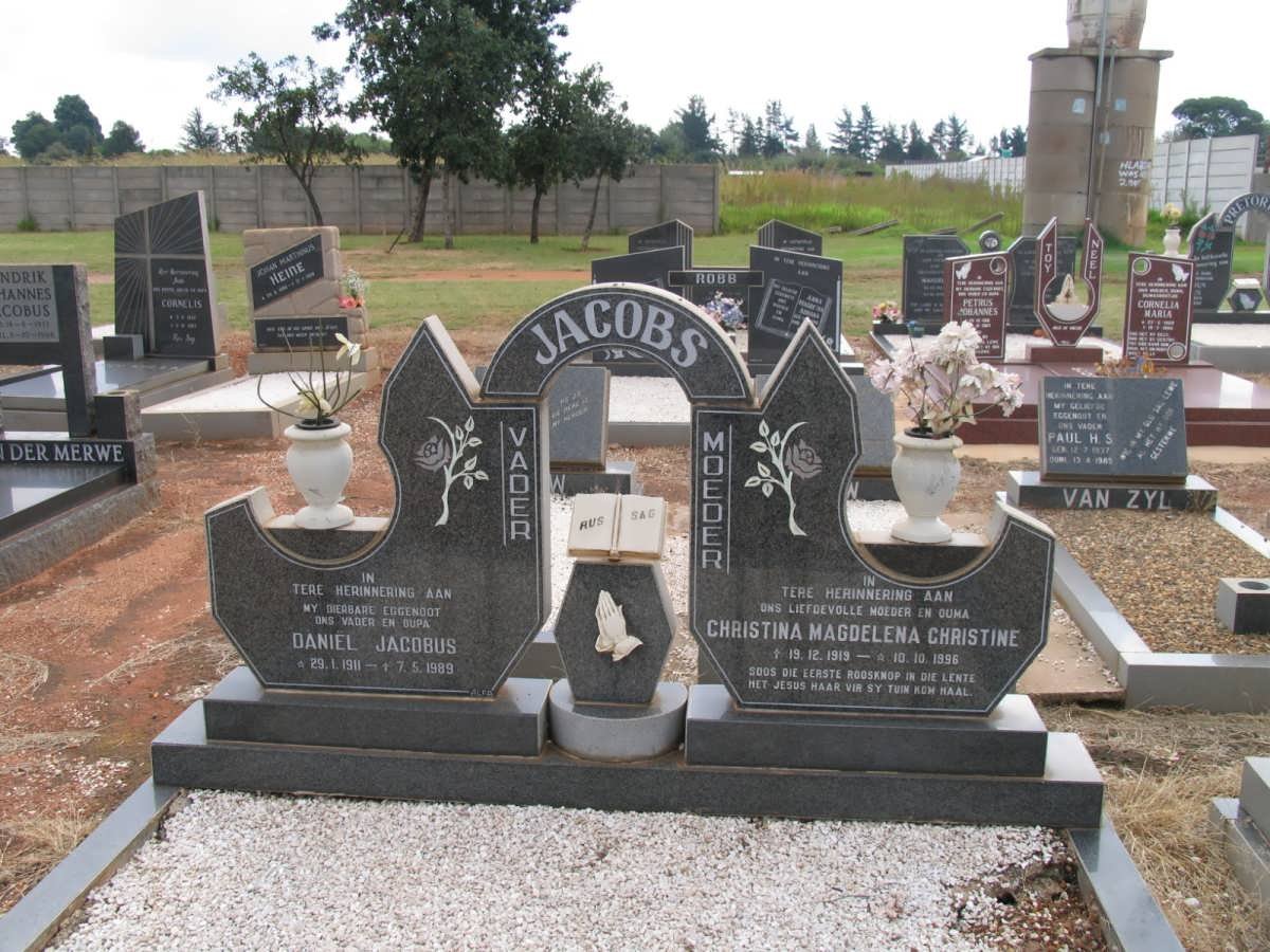 JACOBS Daniel Jacobus 1911-1989 &amp; Christina Magdalena Christine 1919-1996