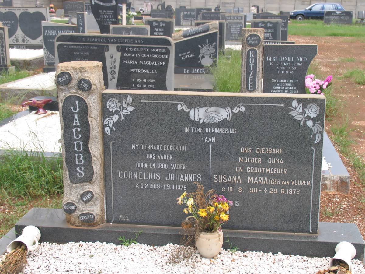 JACOBS Cornelius Johannes 1908-1976 &amp; Susana Maria van VUUREN 1911-1978