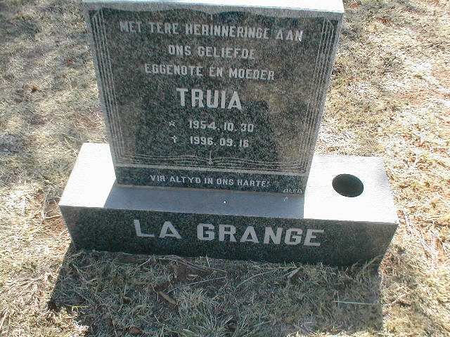 GRANGE Truia, la 1954-1996