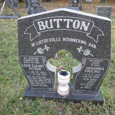 BUTTON Louis Tjaart Petrus 1927-1995 &amp; Hendrina Paulina 1922-2009