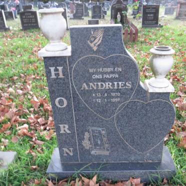 HORN Andries 1970-1997
