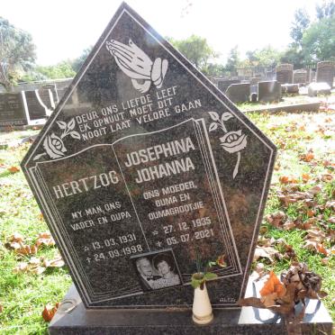LOOCK Hertzog 1931-1998 &amp; Josephina Johanna 1935-2021