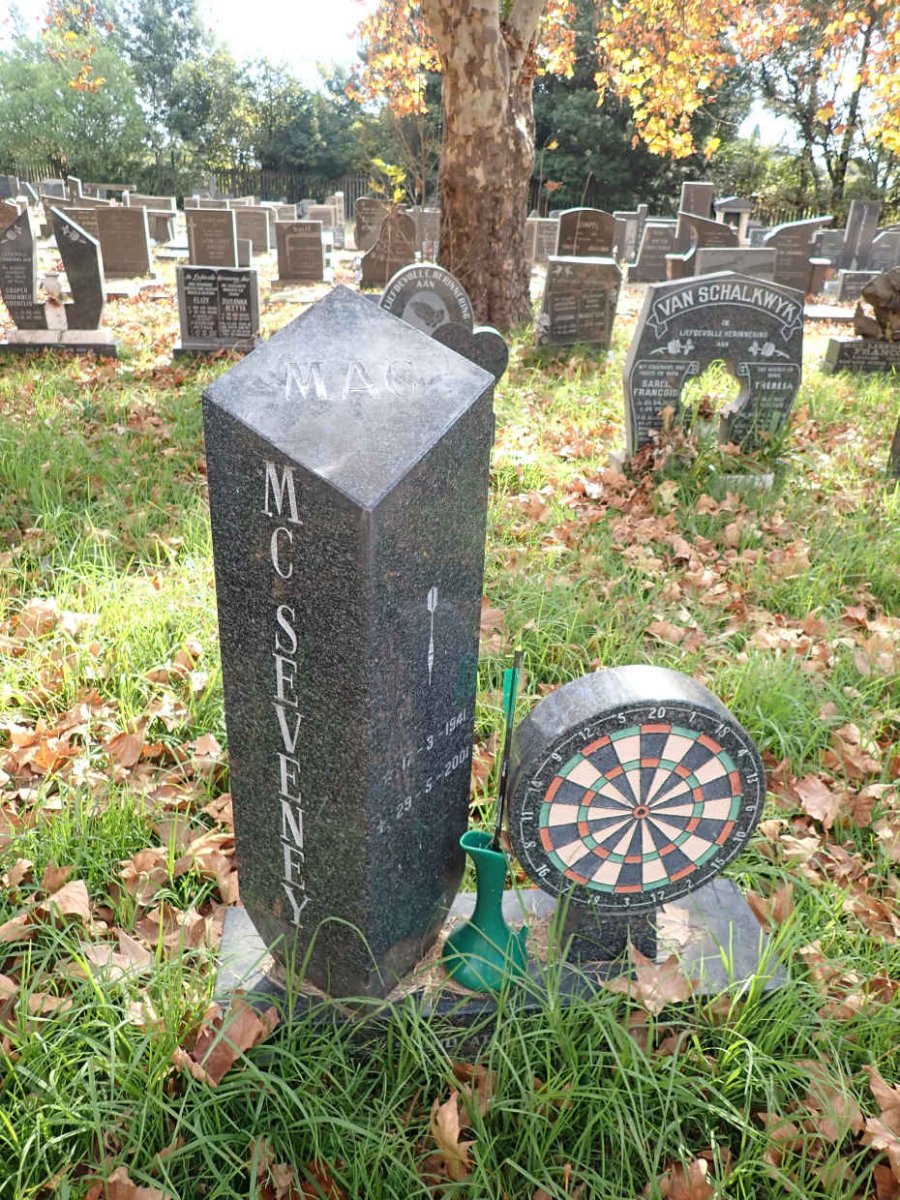 MCSEVENEY Mac 1941-2001