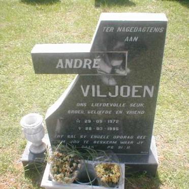 VILJOEN André 1972-1995