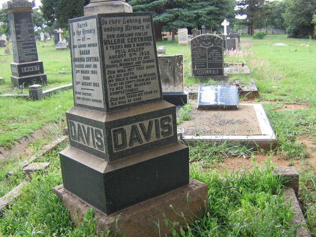 DAVIS Valerie Gertrude -1932 :: DAVIS Sarah Johanna Gertina  1863-1945