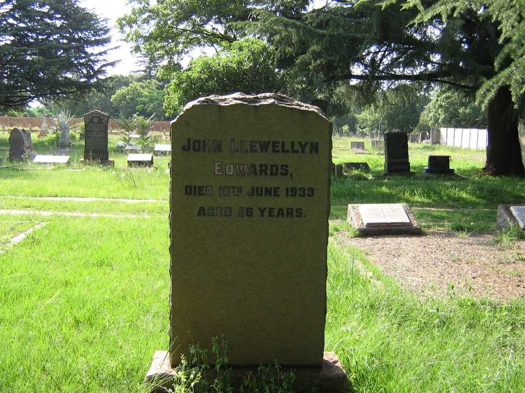 EDWARDS John Llewellyn -1933