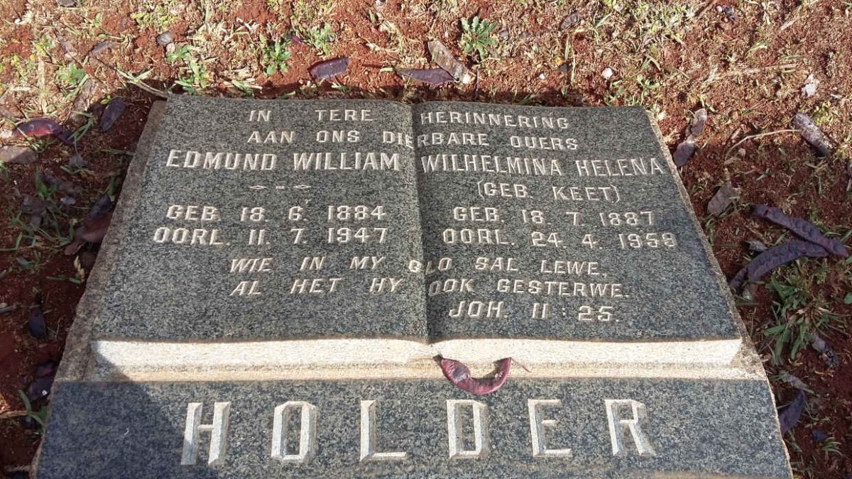 HOLDER Edmund William 1884-1947 &amp; Wilhelmina Helena KEET 1887-1958