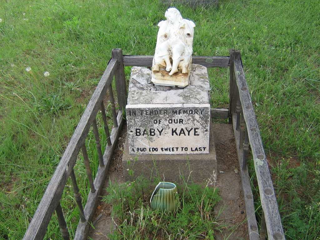 KAYE Baby
