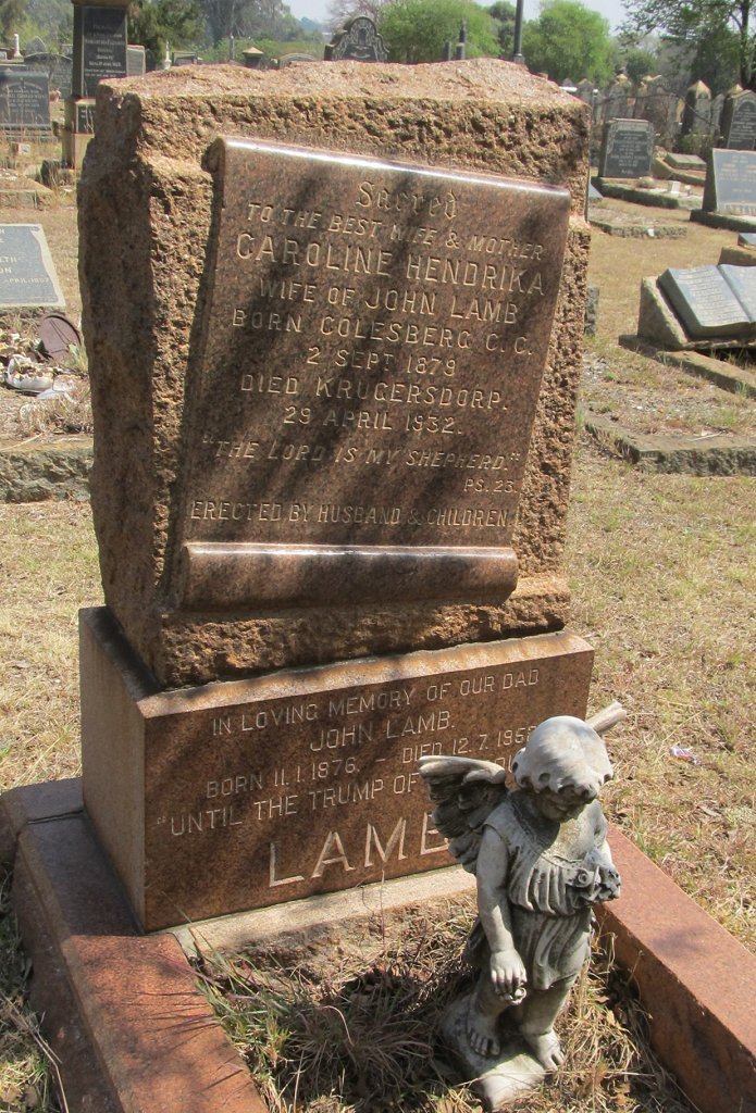 LAMB John 1876-195? &amp; Caroline Hendrika 1879-1932