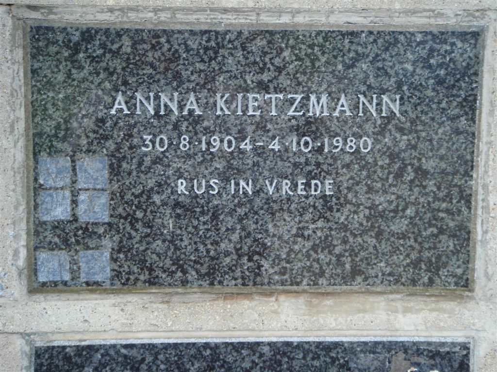 KIETZMANN Anna 1904-1980