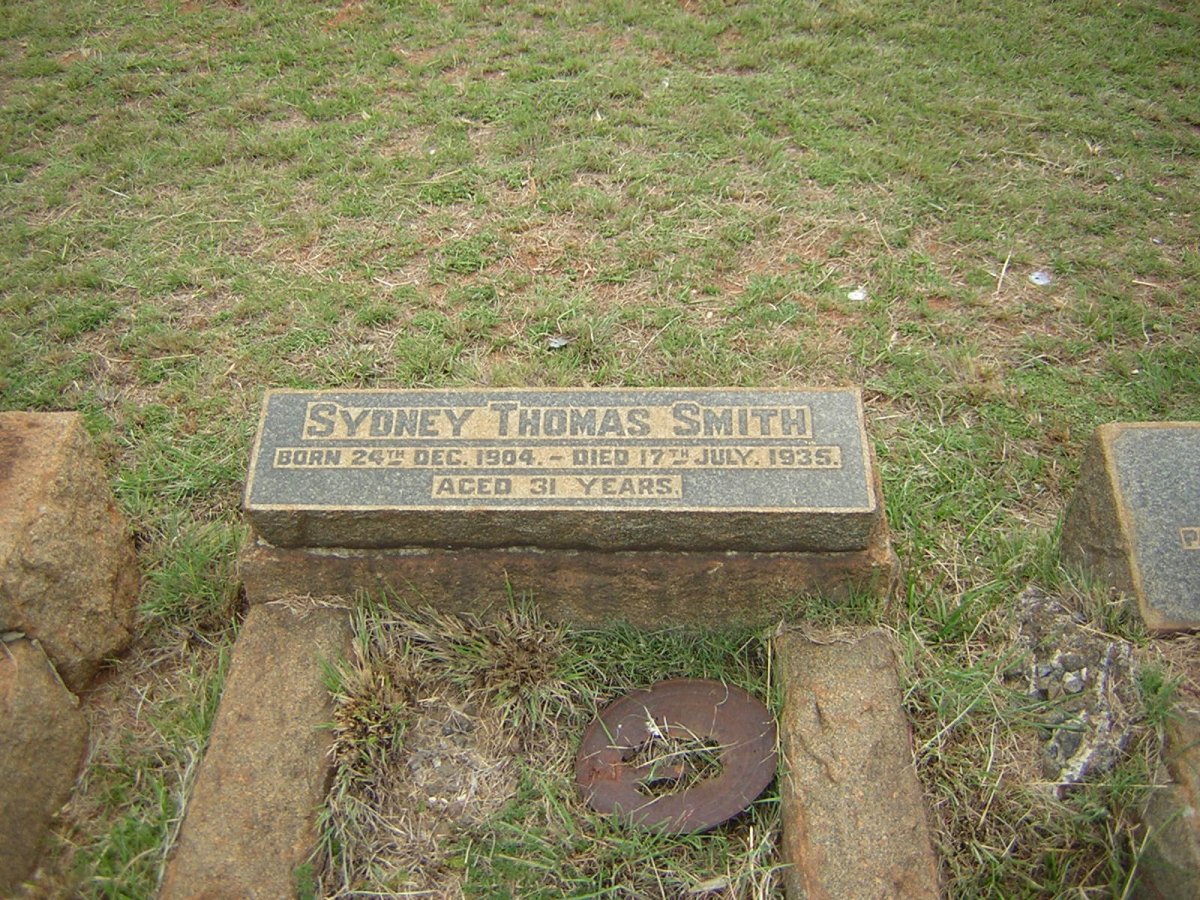 SMITH Sydney Thomas 1904-1935