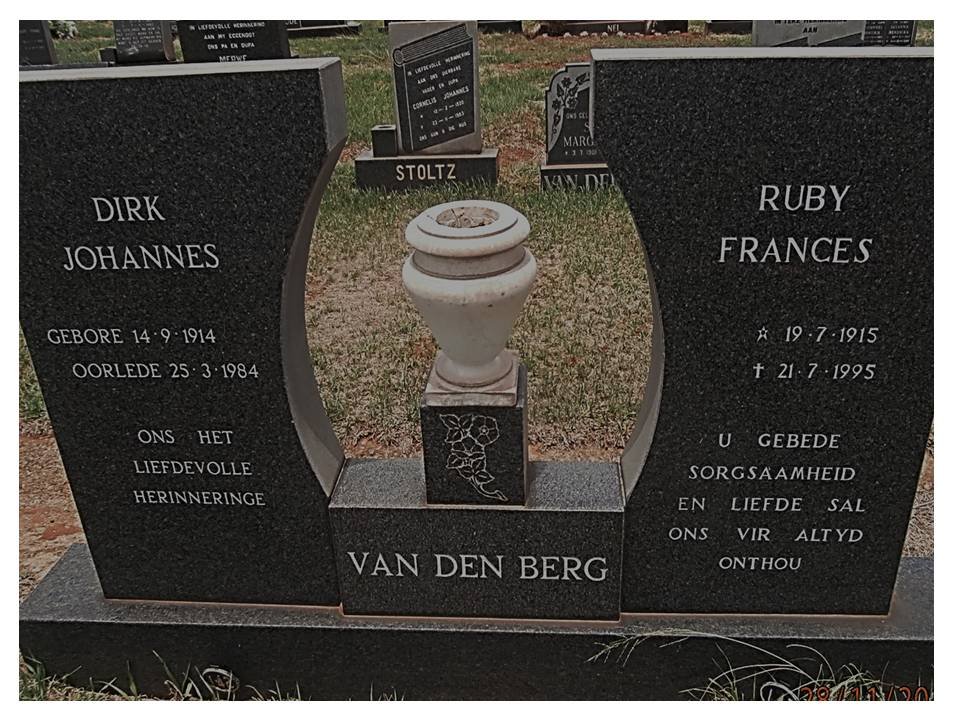BERG Dirk Johannes, van den 1914-1984 &amp; Ruby Frances 1915-1995