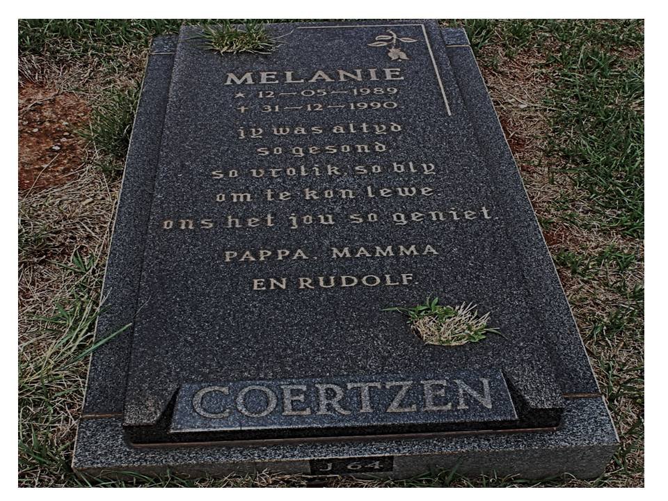 COERTZEN Melanie 1989-1990