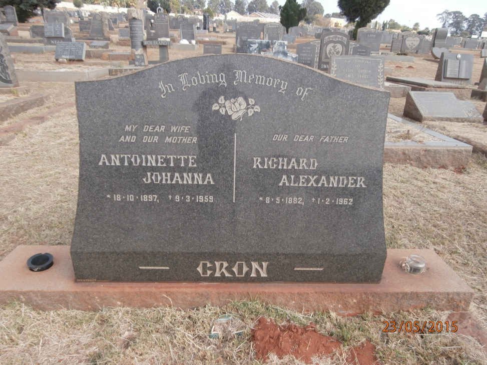 CRON Richard Alexander 1882-1962 &amp; Antoinette Johanna 1897-1959