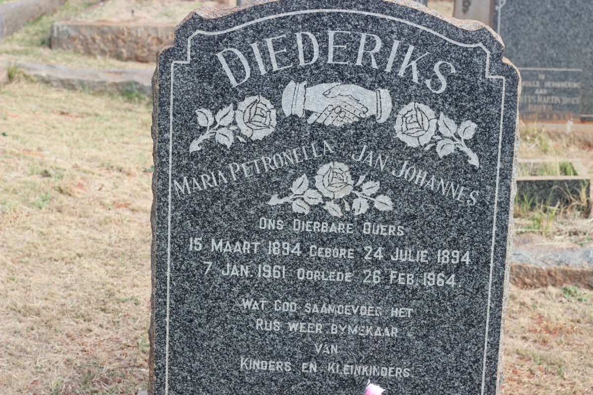 DIEDERIKS Jan Johannes 1894-1964 &amp; Maria Petronella 1894-1961