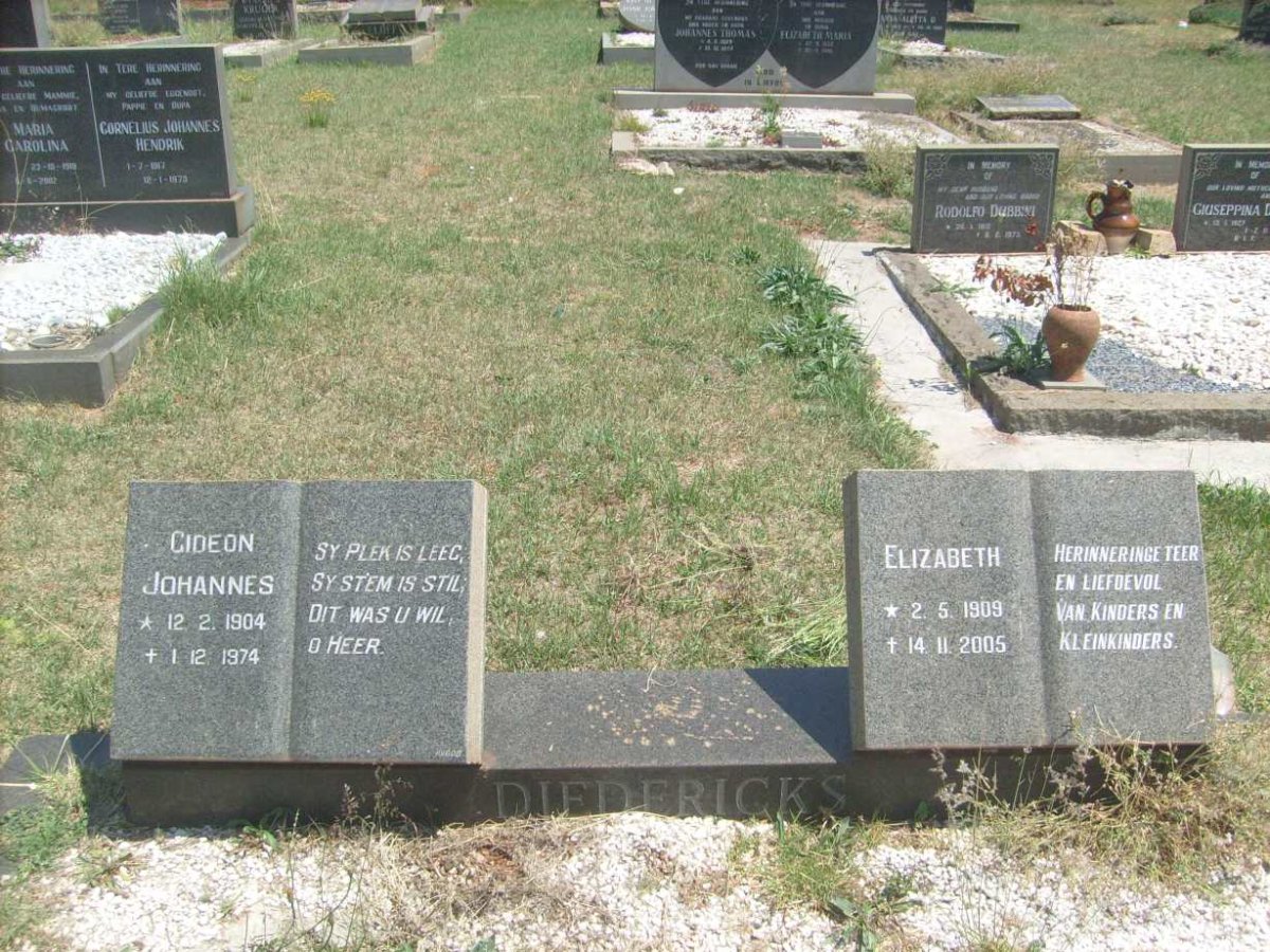DIEDERICKS Gideon Johannes 1904-1974 &amp; Elizabeth 1909-2005