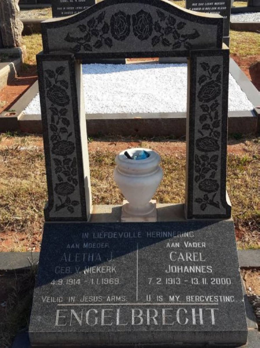 ENGELBRECHT Carel Johannes 1913-2000 &amp; Aletha J. V.NIEKERK 1914-1969