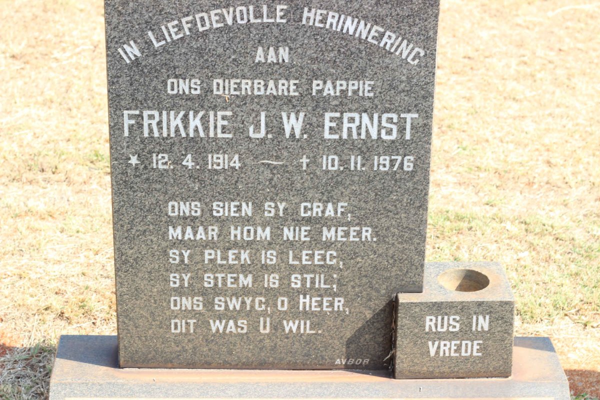 ERNST Frikkie J.W. 1914-1976