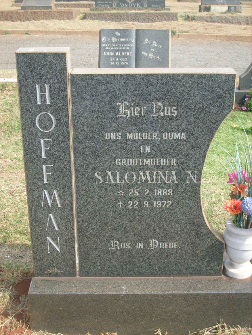 HOFFMAN Salomina N. 1888-1972