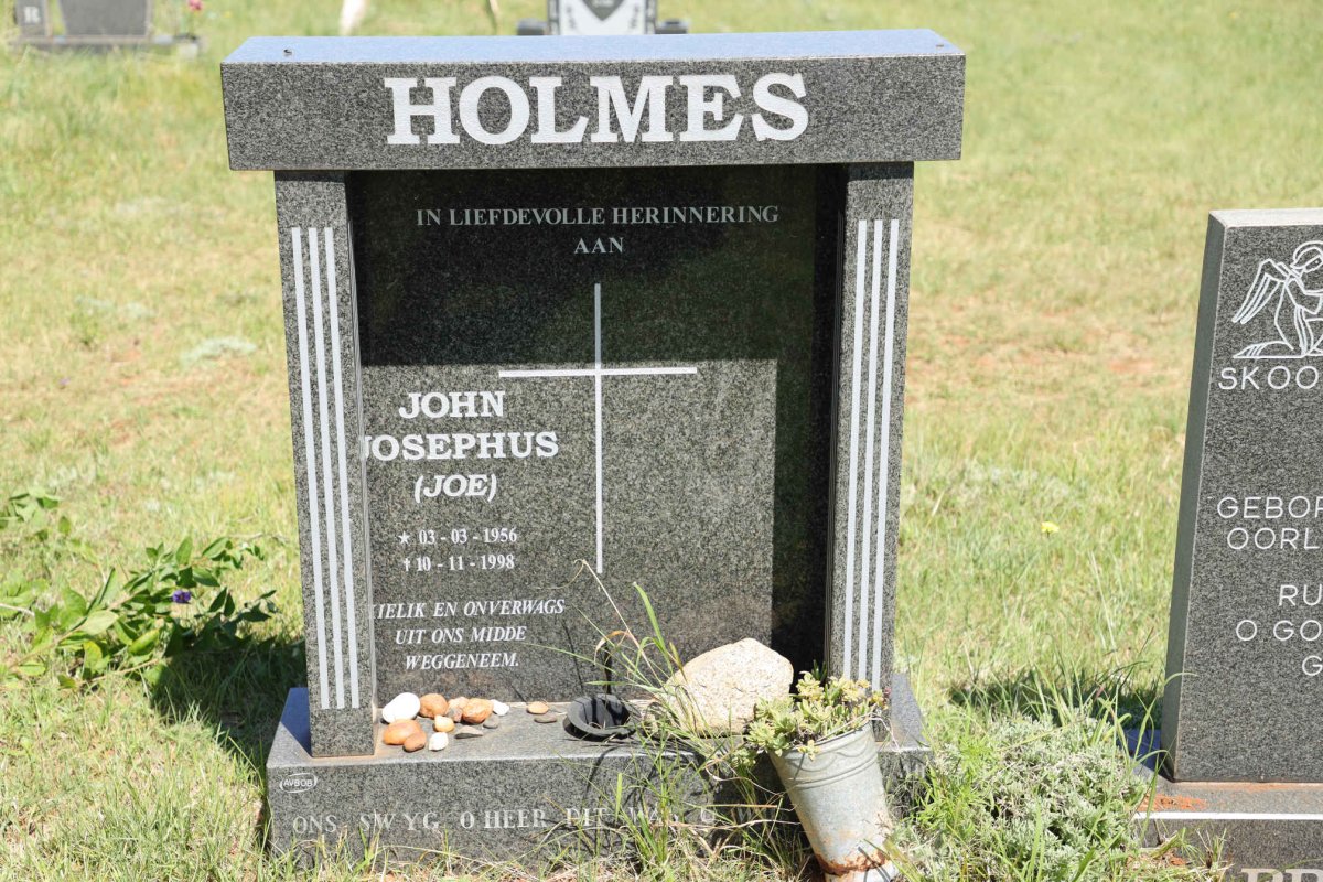 HOLMES John Josephus 1956-1998