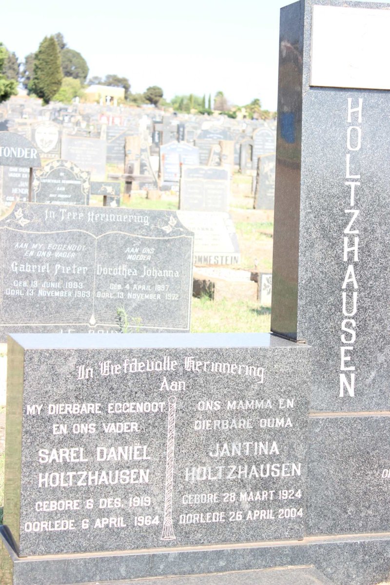 HOLTZHAUSEN Sarel Daniel 1919-1964 &amp; Jantina 1924-2004