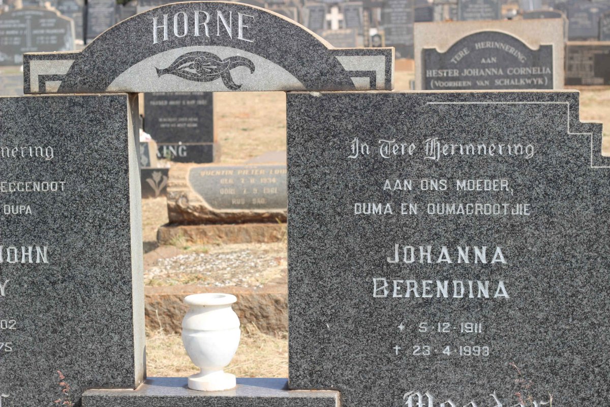 HORNE Johanna Berendina 1911-1998