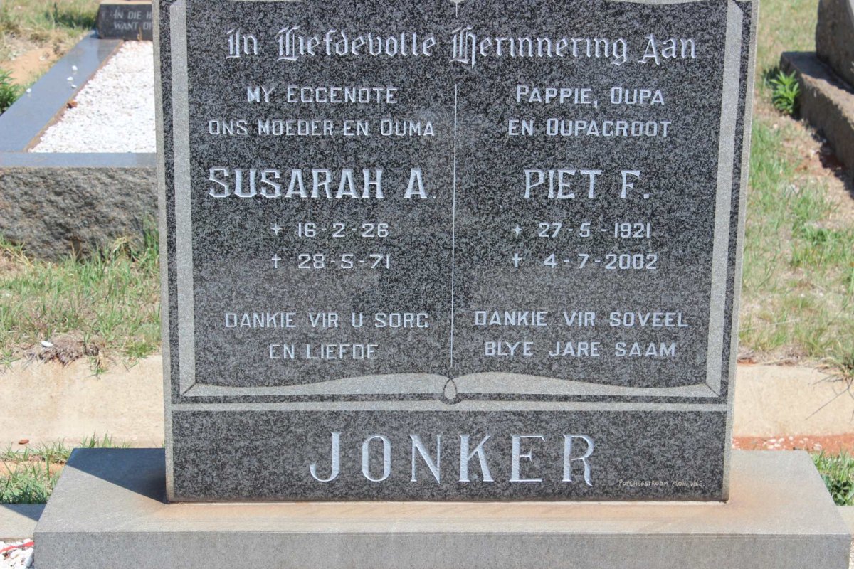 JONKER Piet F. 1921-2002 &amp; Susarah A. 1926-1971