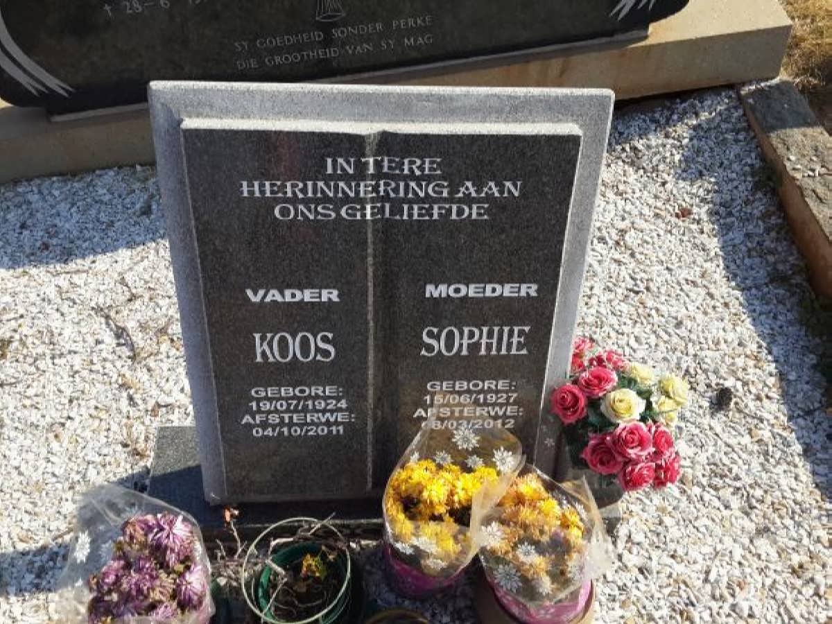? Koos 1924-2011 &amp; Sophie 1927-2012