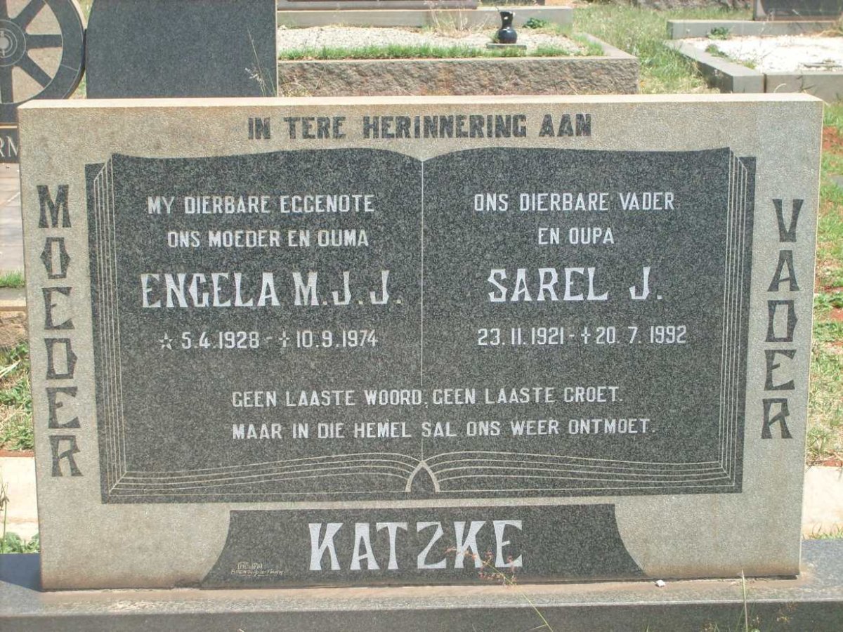 KATZKE Sarel J. 1921-1992 &amp; Engela M.J.J. 1928-1974