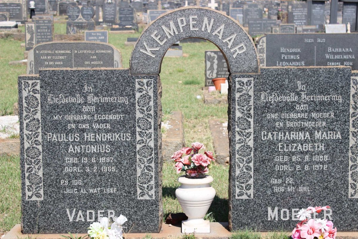 KEMPENAAR Paulus Hendrikus Antonius 1887-1965 &amp; Catharina Maria Elizabeth 1888-1972
