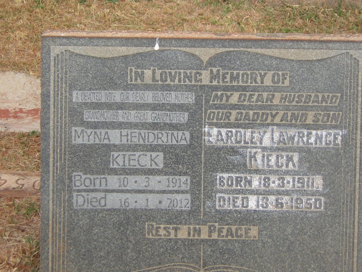 KIECK Eardley Lawrence 1911-1950 &amp; Myna Hendrina 1914-2012