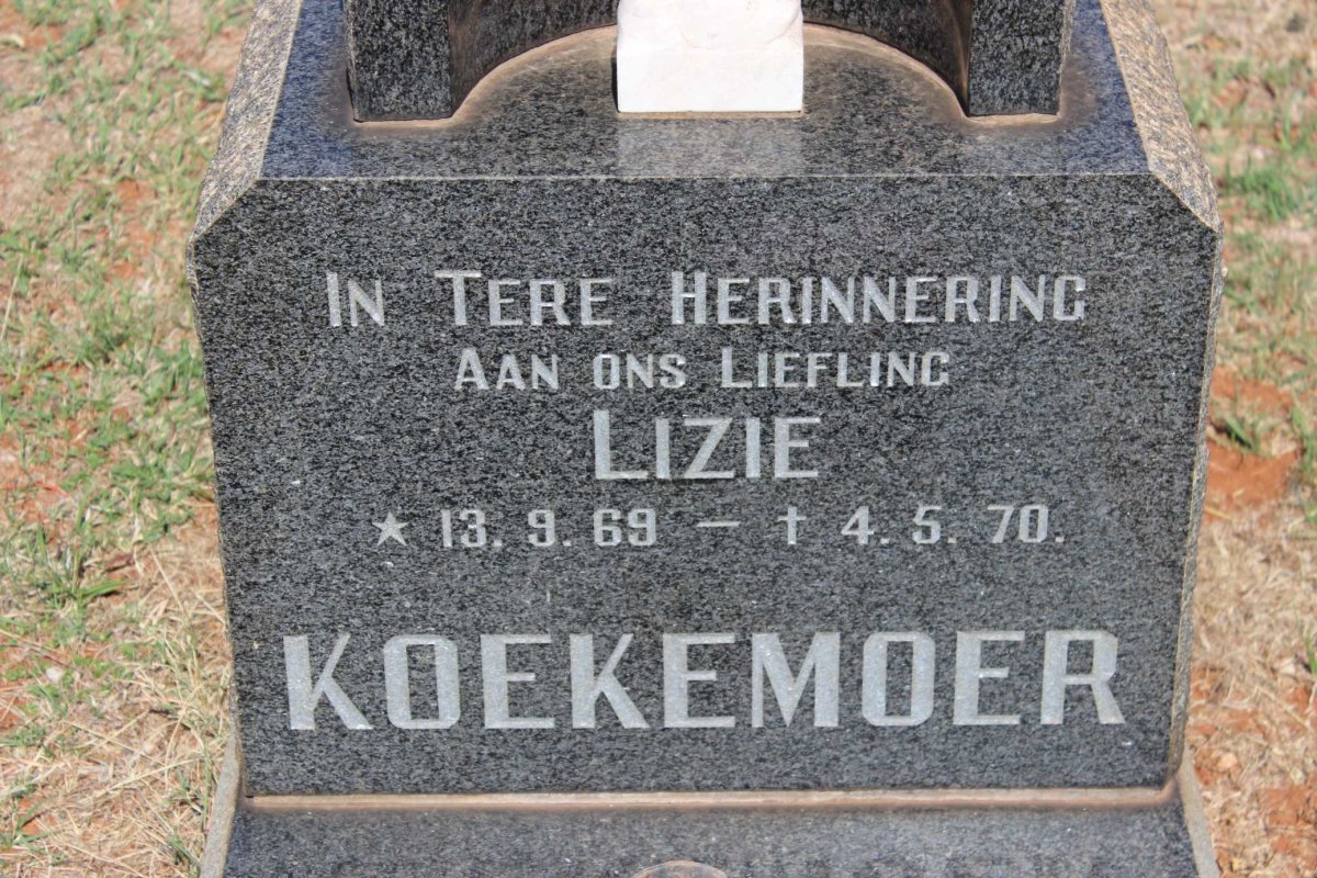 KOEKEMOER Lizie 1969-1970