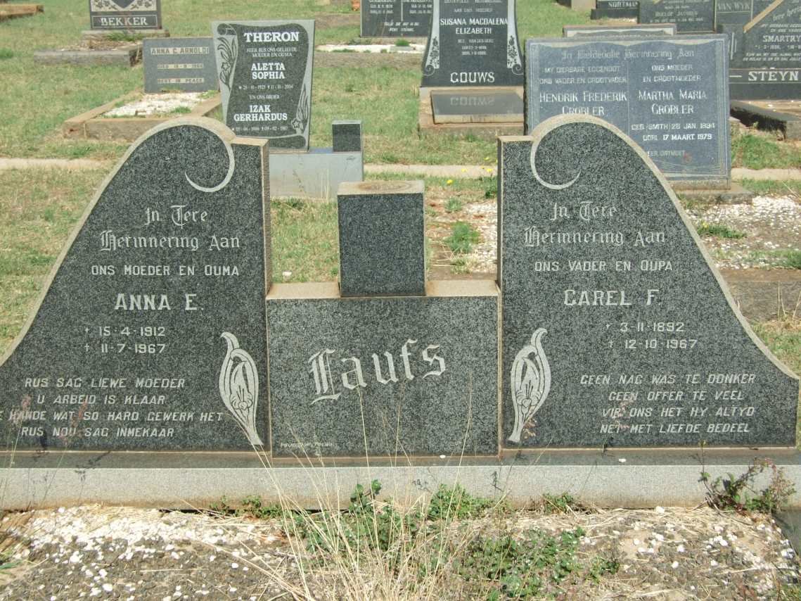 LAUFS Carel F. 1892-1967 &amp; Anna E. 1912-1967