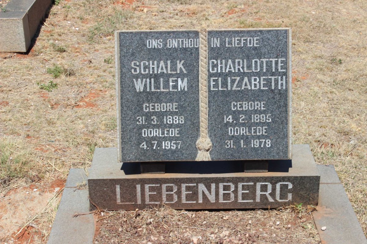 LIEBENBERG Schalk Willem 1888-1957 &amp; Charlotte Elizabeth 1895-1978